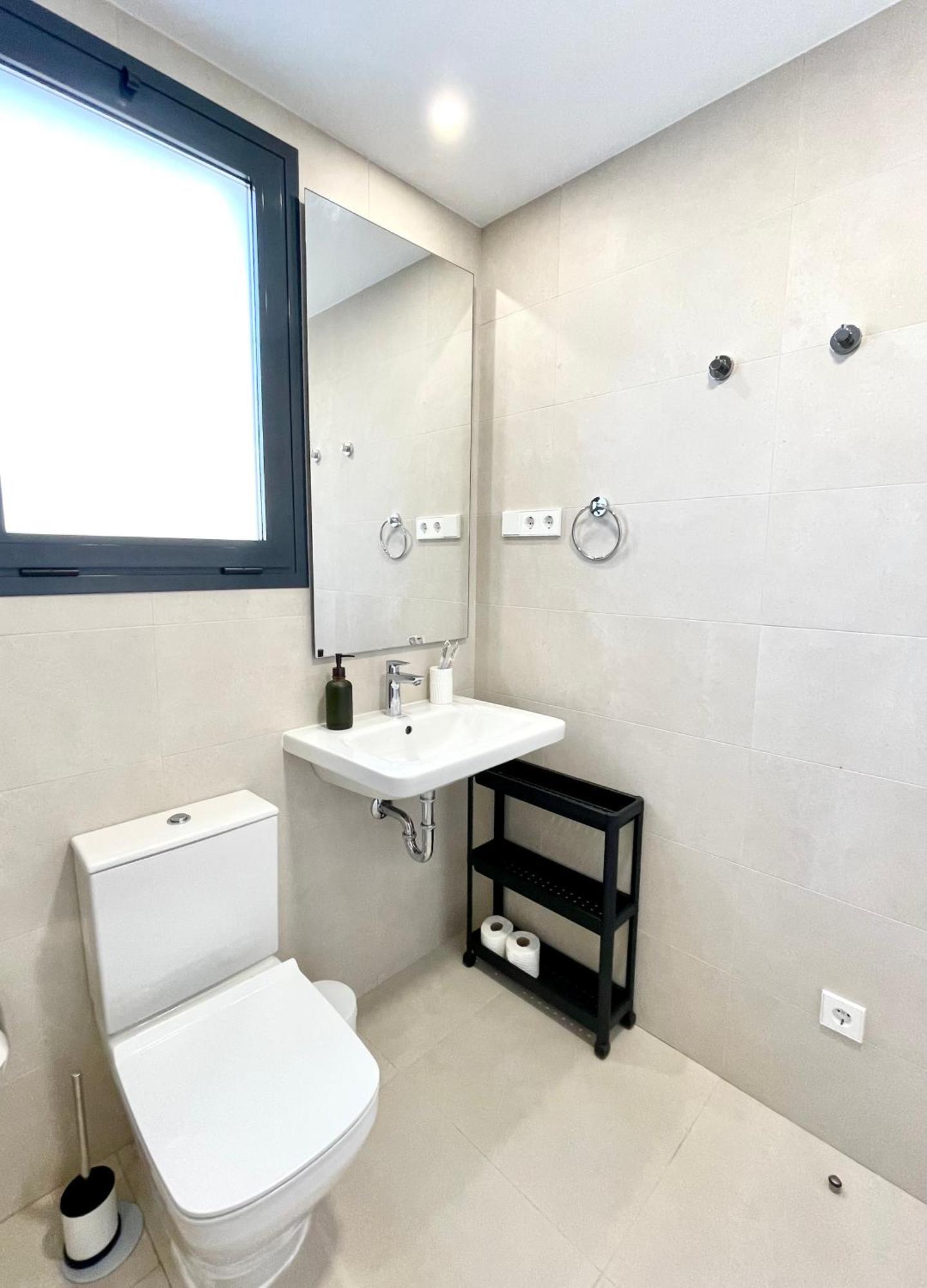 Dream By The Sea Apartment ฟูเอนฮิโรลา ภายนอก รูปภาพ