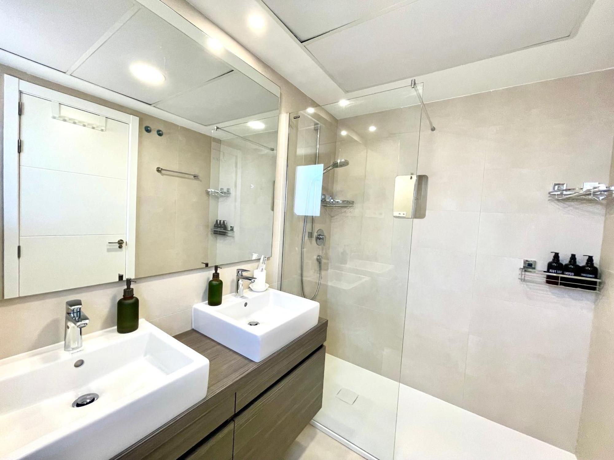Dream By The Sea Apartment ฟูเอนฮิโรลา ภายนอก รูปภาพ