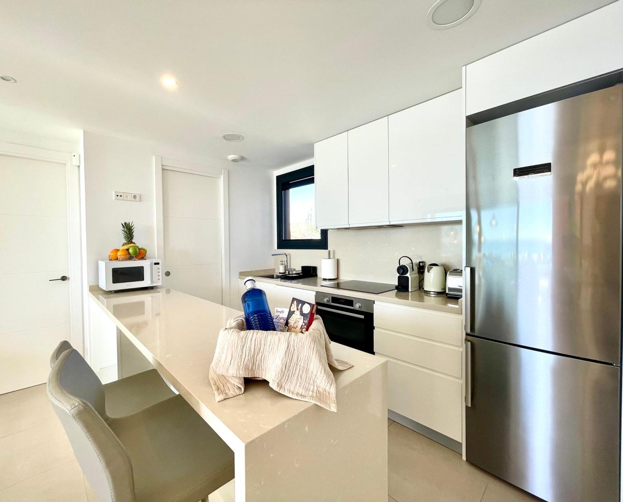 Dream By The Sea Apartment ฟูเอนฮิโรลา ภายนอก รูปภาพ